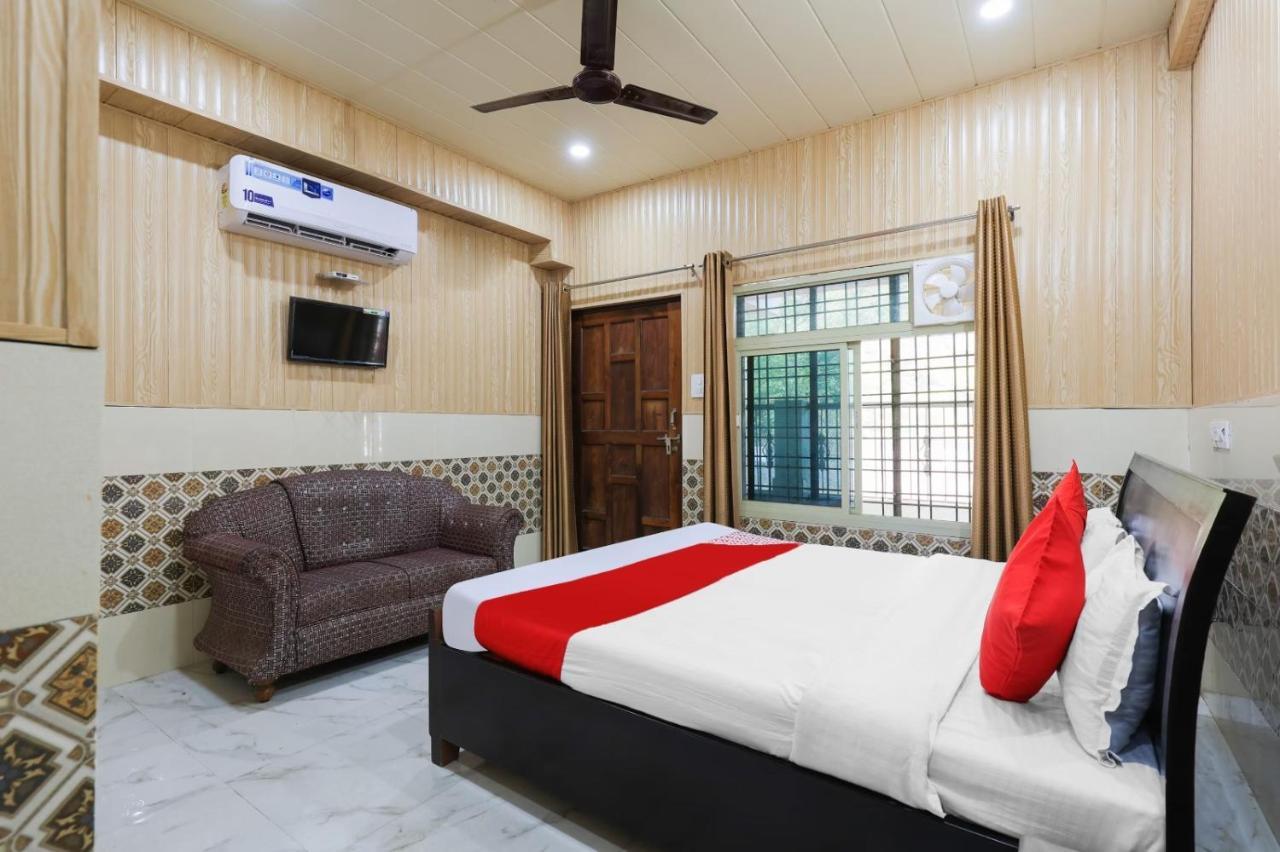 Hotel Chitrarth & Party Lawn Haldwāni Extérieur photo